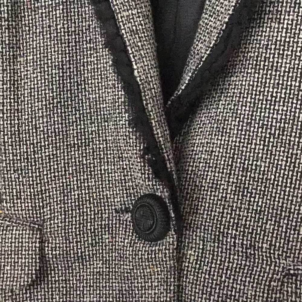 Tweed blazer with ruffle detail (Maurices) - Picture 2 of 4